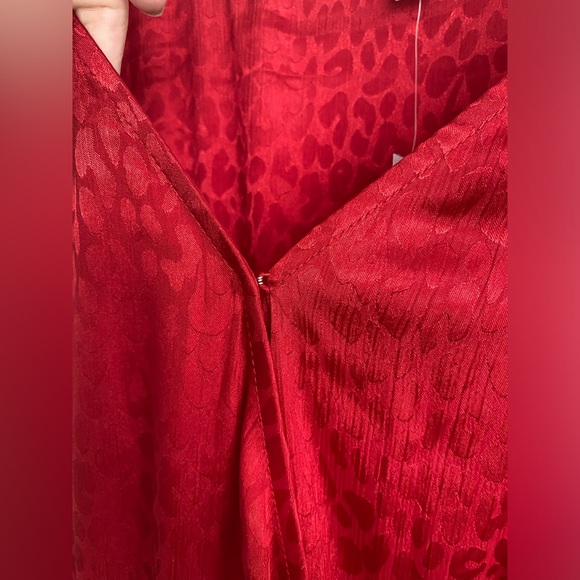 Michael Kors Red Cheetah Jacquard Midi Wrap Dress with 3/4 Sleeves NWT size 3X - Picture 10 of 13